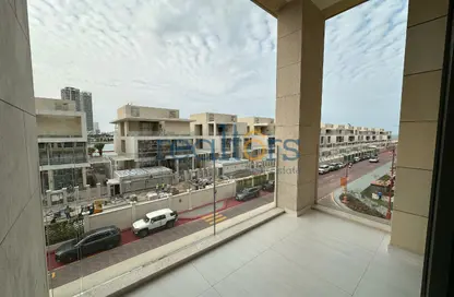 Apartment - 1 Bedroom - 2 Bathrooms for rent in Crystal Residence - The Pearl Island - Doha