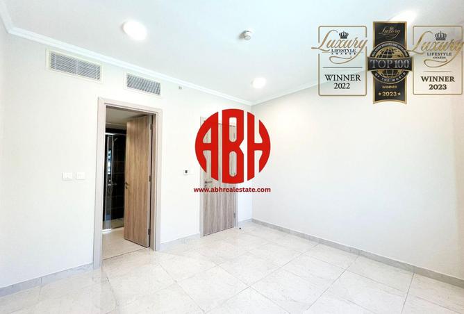 970667 - Property Image 3