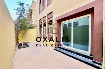 مجمع سكني - 4 غرف نوم - 5 حمامات للايجار في شارع  بو هامو - أبو هامور - الدوحة