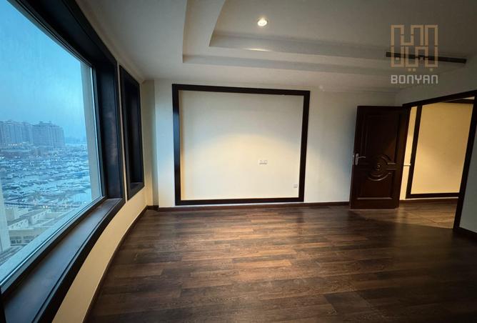 937432 - Property Image 2