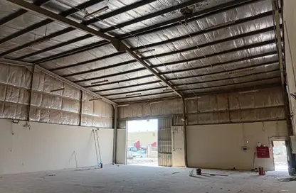 Warehouse - Studio - 1 Bathroom for rent in Old Industrial Area - Al Rayyan - Doha