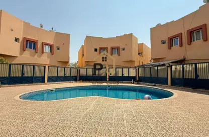 مجمع سكني - 4 غرف نوم - 4 حمامات للايجار في Hazm Al Markhiya - الدوحة
