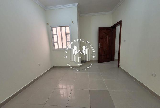 927527 - Property Image 3