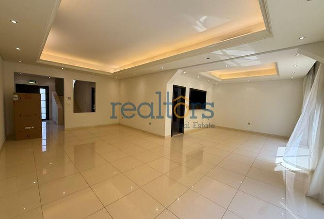 945046 - Property Image 3