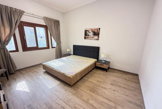 994655 - Property Image 2