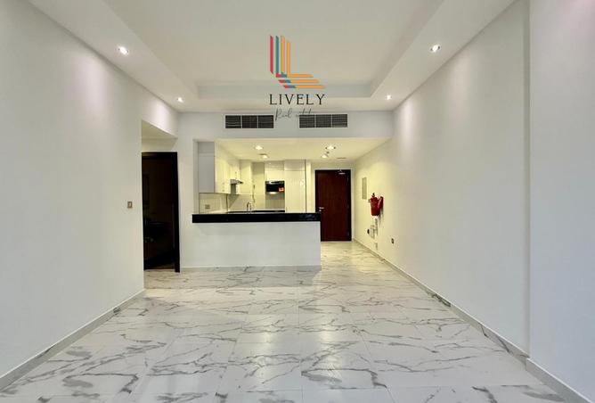 940850 - Property Image 2