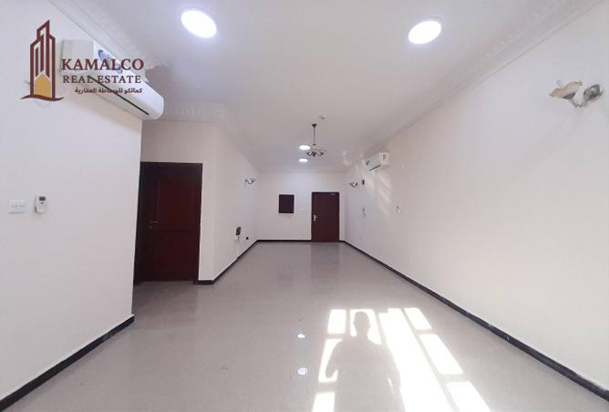 929207 - Property Image 2