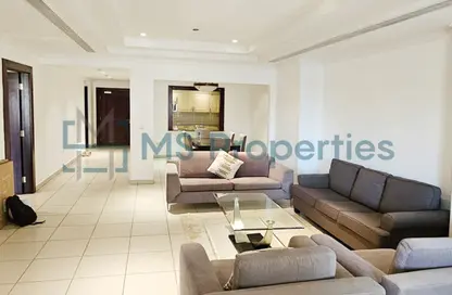 Apartment - 1 Bedroom - 2 Bathrooms for rent in West Porto Drive - Porto Arabia - The Pearl Island - Doha