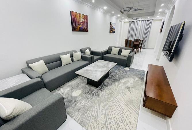 966025 - Property Image 3