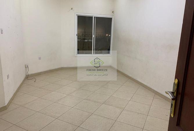 979843 - Property Main Image