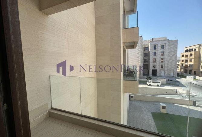 953439 - Property Image 3