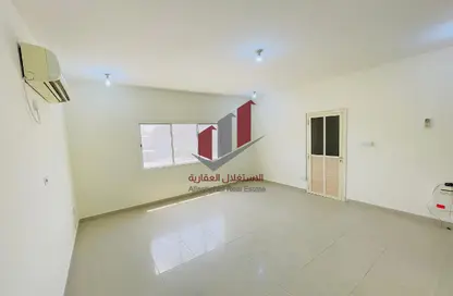 شقة - غرفة نوم - 1 حمام للايجار في شارع المطار القديم - طريق المطار القديم - الدوحة