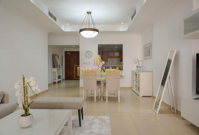 884548 - Property Main Image