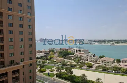 Apartment - 1 Bedroom - 2 Bathrooms for rent in Tower 5 - Porto Arabia - The Pearl Island - Doha
