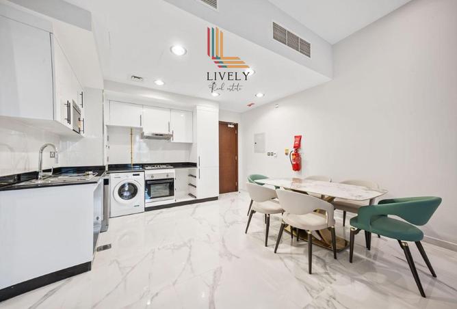 976691 - Property Image 2