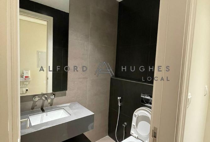 998218 - Property Image 2