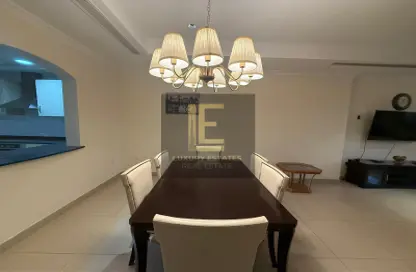 Apartment - 1 Bedroom - 2 Bathrooms for rent in West Porto Drive - Porto Arabia - The Pearl Island - Doha