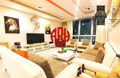 Apartment - 2 Bedrooms - 3 Bathrooms for rent in Zig Zag Tower B - Zig Zag Towers - West Bay - Doha