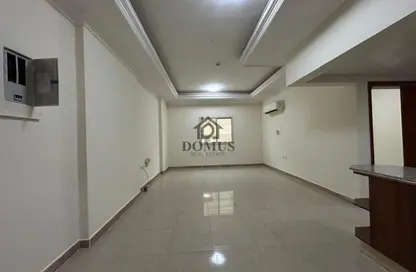 Apartment - 1 Bedroom - 1 Bathroom for rent in Al Najda Street - Madinat Khalifa North - Madinat Khalifa - Doha