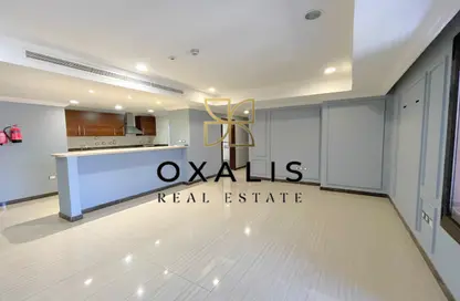 Apartment - 2 Bedrooms - 3 Bathrooms for rent in East Porto Drive - Porto Arabia - The Pearl Island - Doha