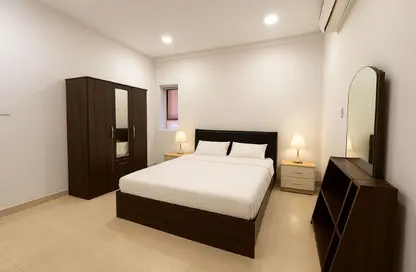 Apartment - 1 Bedroom - 1 Bathroom for rent in Umm Qarn - Al Daayen