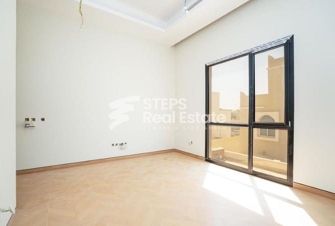 970986 - Property Image 2