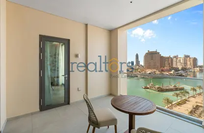 Apartment - 1 Bedroom - 2 Bathrooms for sale in West Porto Drive - Porto Arabia - The Pearl Island - Doha