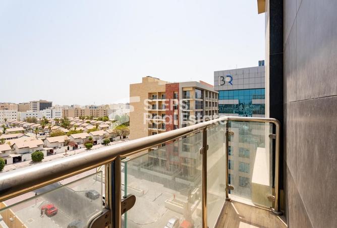 956063 - Property Image 3