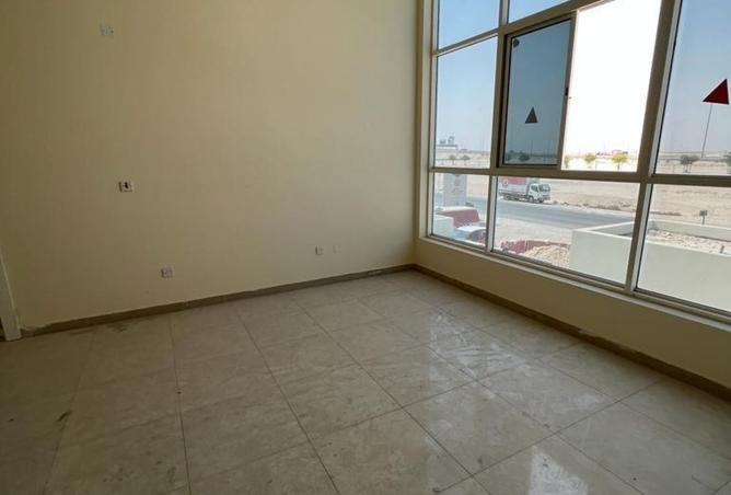 969803 - Property Image 3