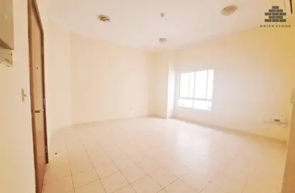 Apartment - 3 Bedrooms - 3 Bathrooms for rent in Muntazah 7 - Al Muntazah - Doha