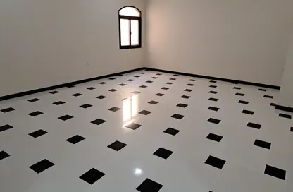 شقة - 3 غرف نوم - 3 حمامات للايجار في شارع النصر - النصر - الدوحة شقة - 3 غرف نوم - 3 حمامات للايجار في شارع النصر - النصر - الدوحة