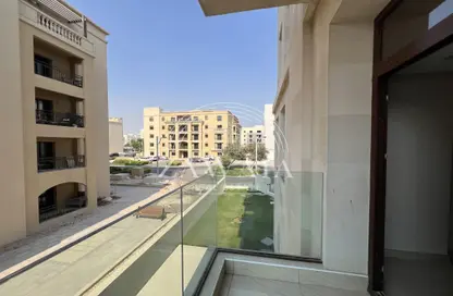 Apartment - 3 Bedrooms - 3 Bathrooms for rent in Naples - Fox Hills - Fox Hills - Lusail