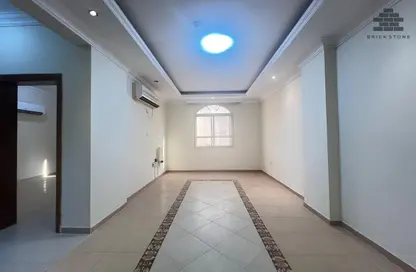 Apartment - 2 Bedrooms - 2 Bathrooms for rent in Al Sadd Road - Al Sadd - Doha