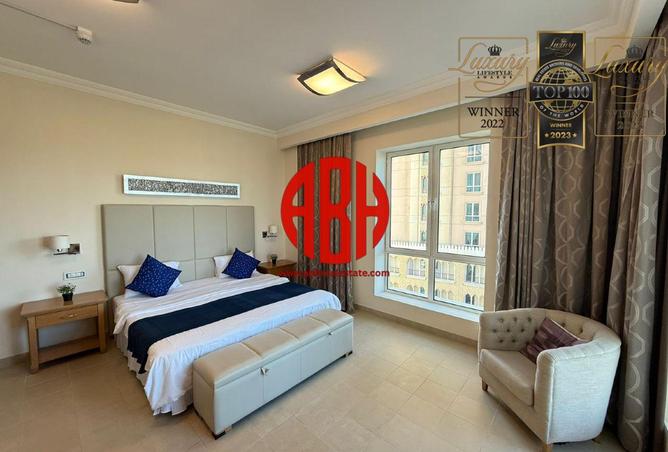 973067 - Property Image 2