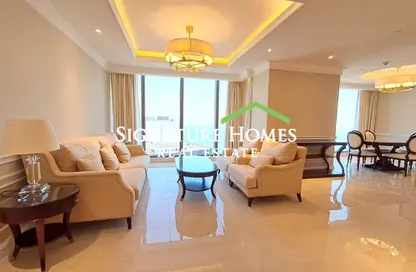 Apartment - 2 Bedrooms - 2 Bathrooms for rent in West Bay Tower - West Bay - West Bay - Doha