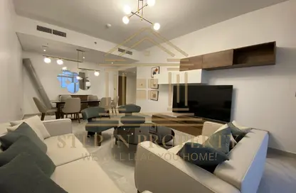 Apartment - 2 Bedrooms - 3 Bathrooms for rent in Marina Tower 02 - Marina District - Lusail