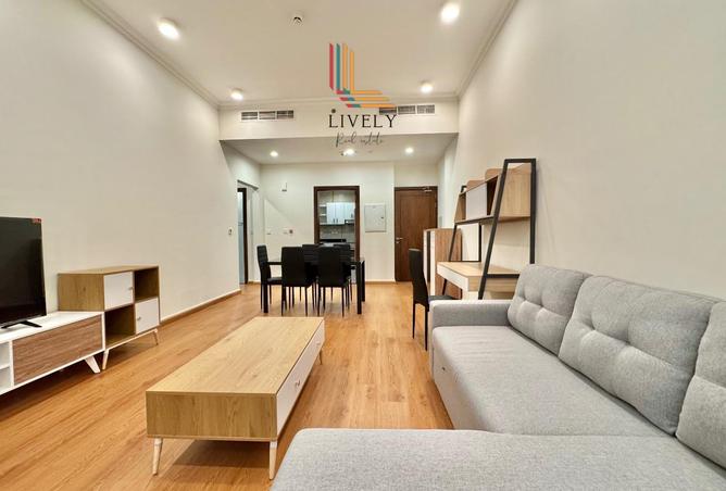 967690 - Property Image 2