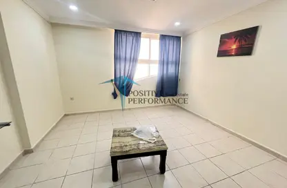 شقة - غرفة نوم - 1 حمام للايجار في فريج عبد العزيز - فريج عبد العزيز - الدوحة