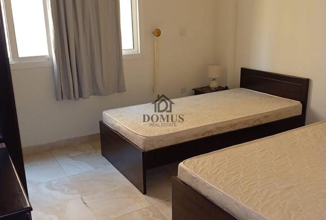 934825 - Property Image 2