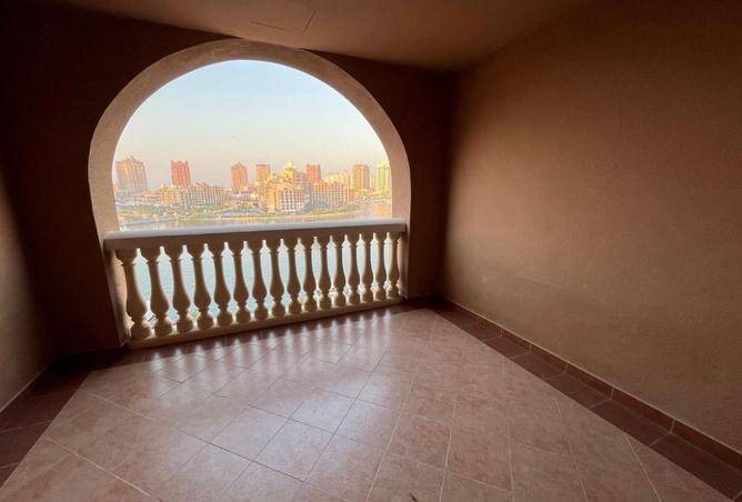 932741 - Property Main Image