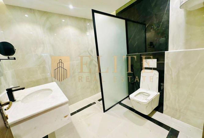 967584 - Property Image 3