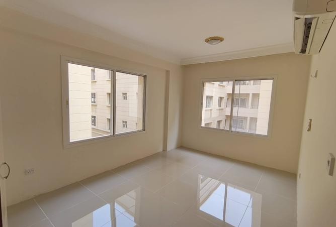 987664 - Property Main Image