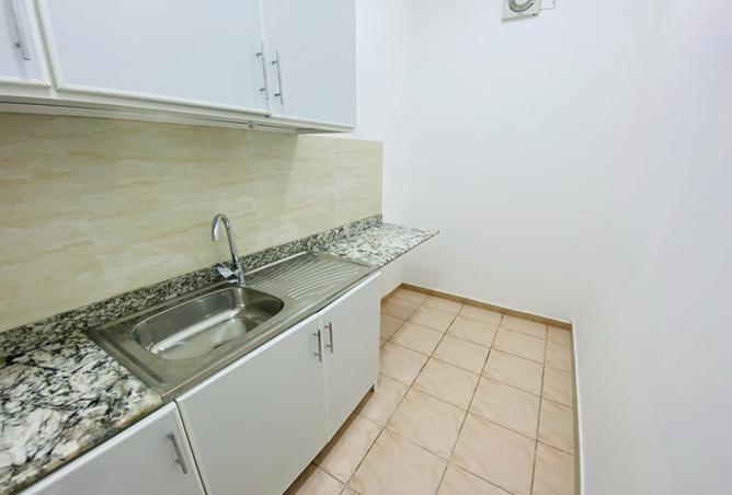 980527 - Property Image 3