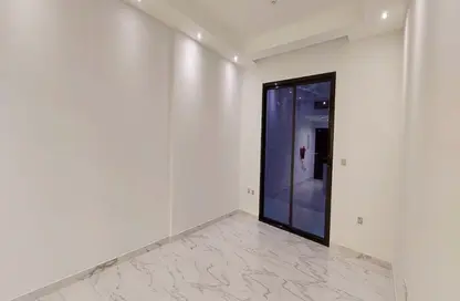 Apartment - 2 Bedrooms - 3 Bathrooms for sale in Fox Hills - Fox Hills - Lusail