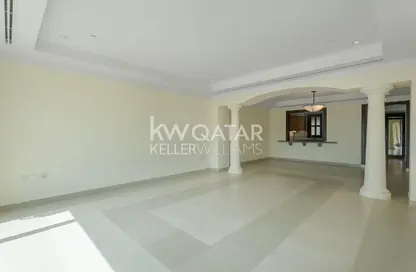 تاون هاوس - 2 غرف نوم - 3 حمامات للايجار في طريق بورتو الغربي - بورتو أرابيا - جزيرة اللؤلؤة - الدوحة