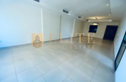 Apartment - 1 Bedroom - 2 Bathrooms for rent in East Porto Drive - Porto Arabia - The Pearl Island - Doha