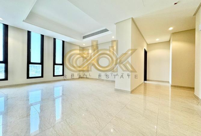 888263 - Property Image 2