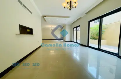 مجمع سكني - 4 غرف نوم - 4 حمامات للايجار في الوعب - الوعب - الدوحة