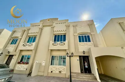 فيلا - 2 غرف نوم - 3 حمامات للايجار في شارع المطار القديم - طريق المطار القديم - الدوحة فيلا - 2 غرف نوم - 3 حمامات للايجار في شارع المطار القديم - طريق المطار القديم - الدوحة