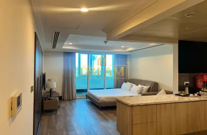 Apartment - Studio - 1 Bathroom for rent in Viva West - Viva Bahriyah - The Pearl Island - Doha